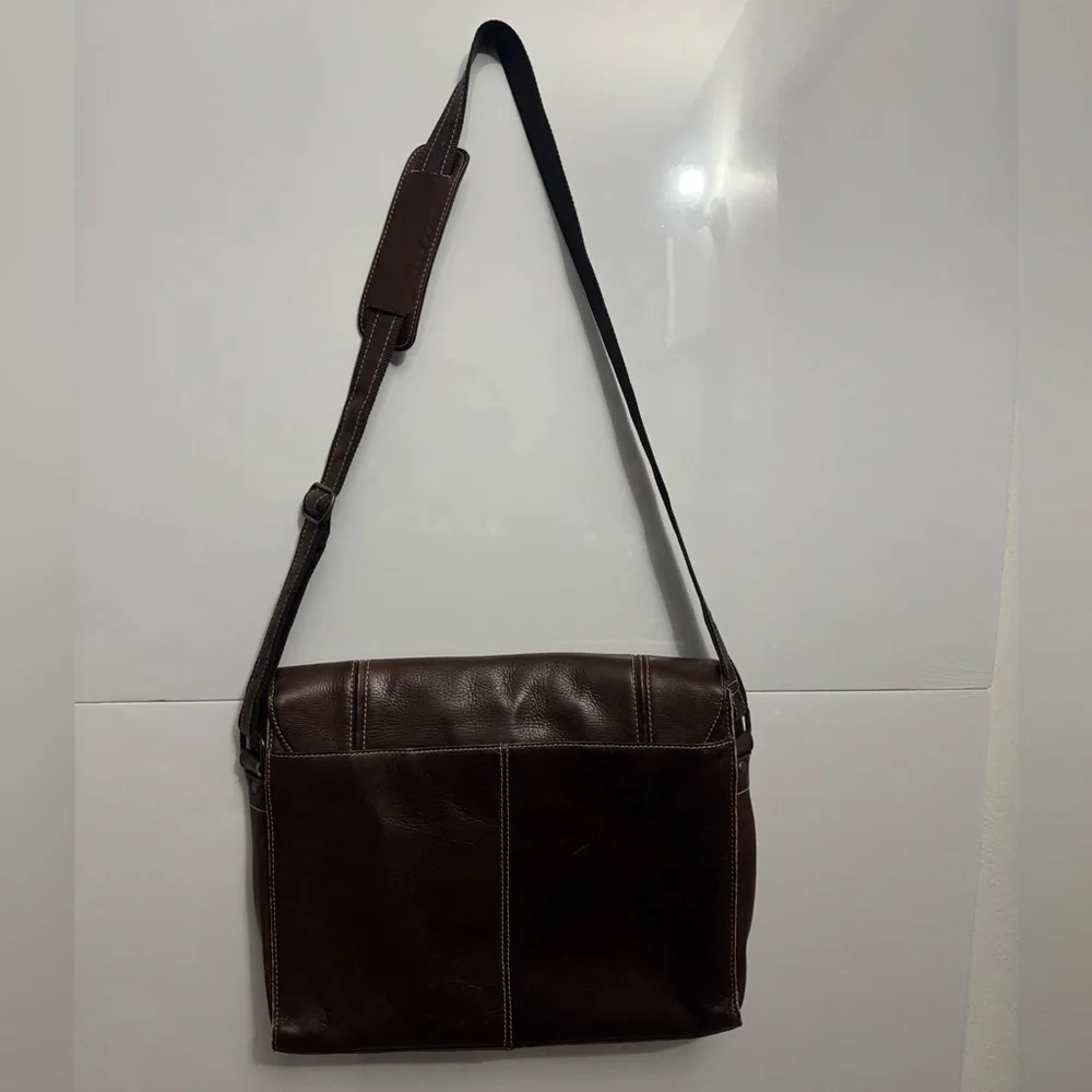 Pelle Studio Dark Brown Leather Messenger Bag